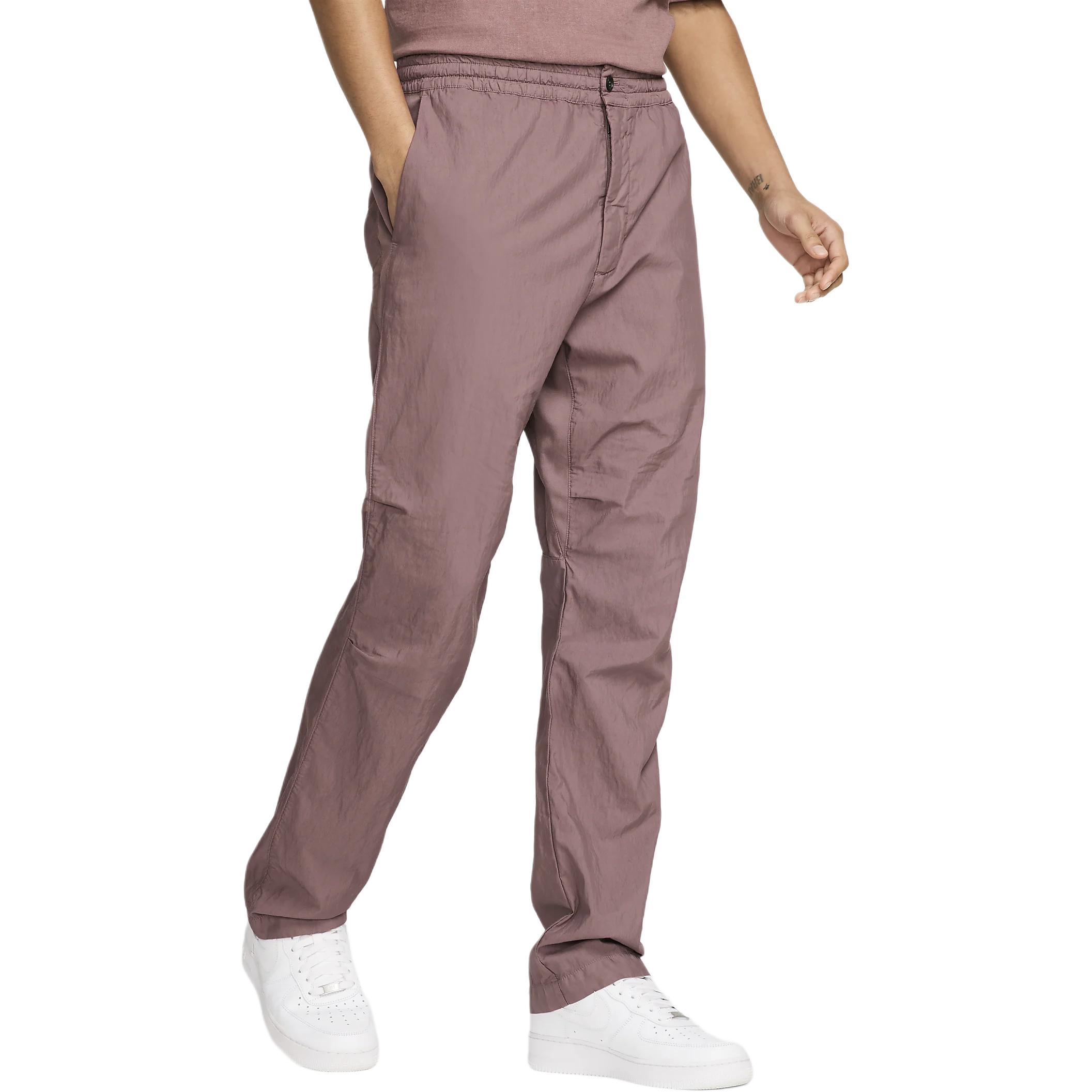 Shop ナイキ エブリーステッチコンシダー スモークドパープル カジュアルストレートパンツ FQ0272-298