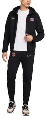 Nike F.C. Barcelona Tech Fleece Windrunner Chaqueta Hoodie Negra. HF7724-011 Shop Nike F.C. Barcelona Tech Fleece Windrunner Chaqueta Hoodie Negra. HF7724-011