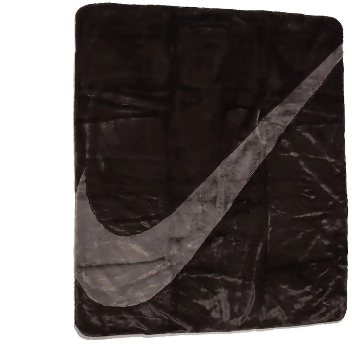 nike-faux-fur-velvet-blanket-shawl-unisex-brown-windproof-warm-couple-edition-do-3793-220