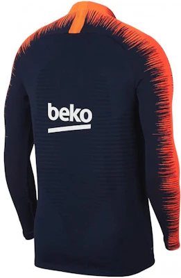 Nike FC Barcelona Half-Zip Retro Jaket Track Pria - Deep Navy 943165-452 Lookbook Nike FC Barcelona Half-Zip Retro Jaket Track Pria - Deep Navy 943165-452