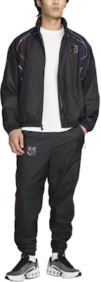 Nike FC Barcelona Logo Fashion Long Sleeve Zip Jacket Men’s Black/Black FQ7793-010 Shop Nike FC Barcelona Logo Fashion Long Sleeve Zip Jacket Men’s Black/Black FQ7793-010