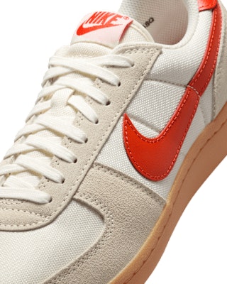 Field General Nike HF3165-104 Sizing Field General Nike HF3165-104