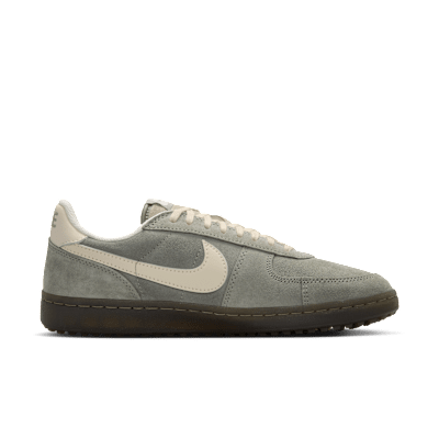Shop Nike Field General 麂皮運動鞋 IF0666-300