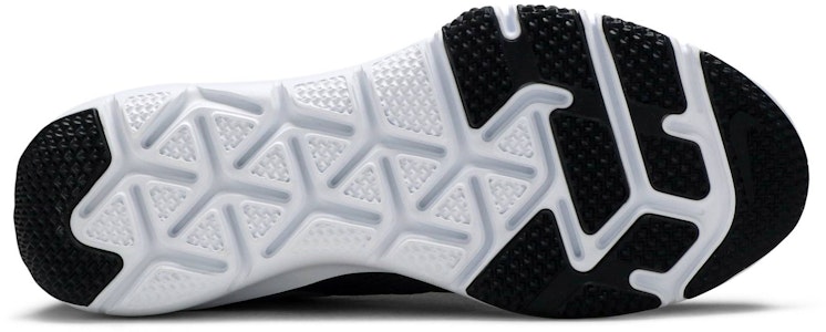 Nike Flex Control 2 黑與白 Shop Nike Flex Control 2 黑與白