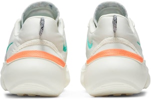 (W) 耐克2021年Flex Run「Sail Copa」跑鞋 CW3409-100 Details for (W) 耐克2021年Flex Run「Sail Copa」跑鞋 CW3409-100