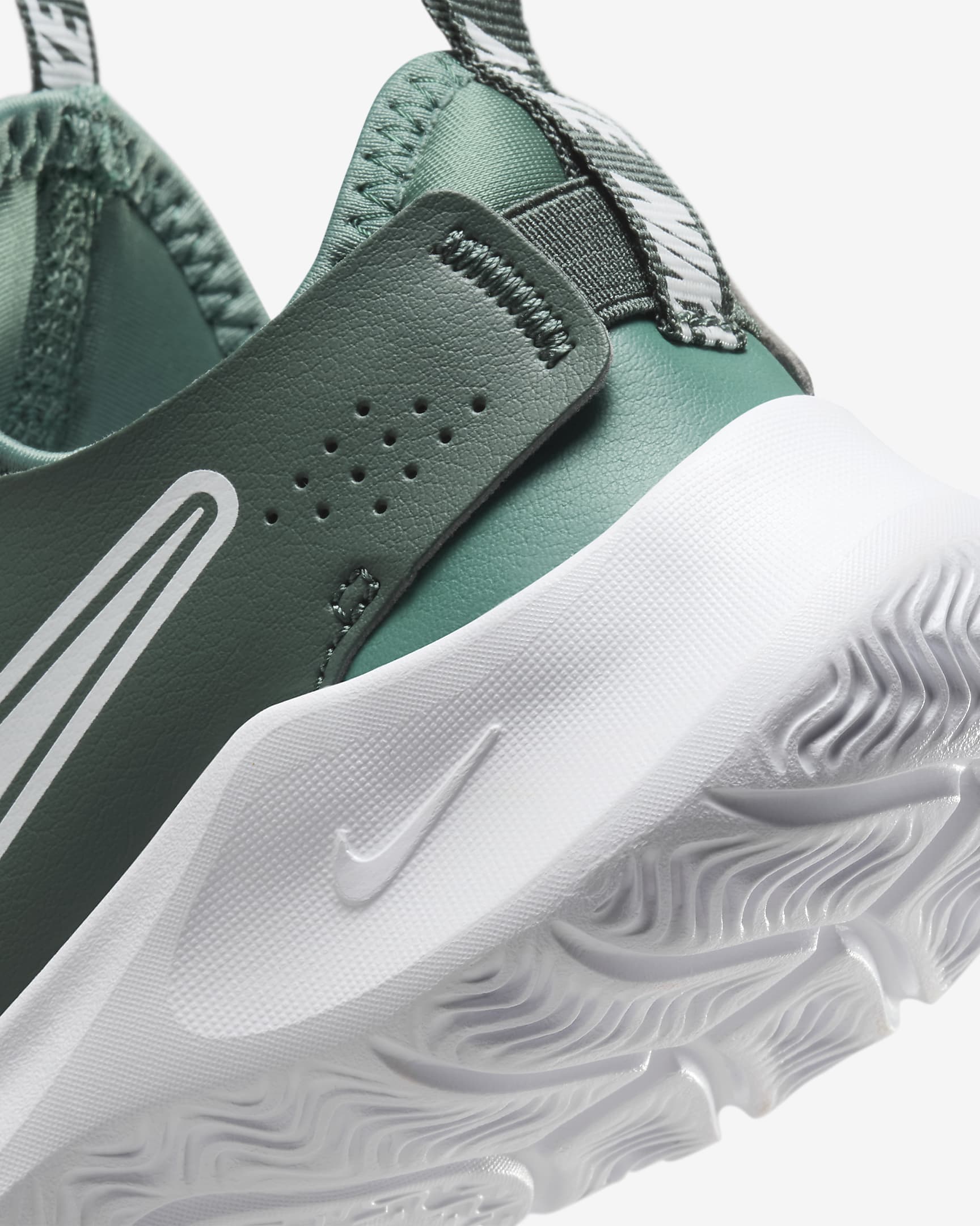 Cheap ナイキ フレックス ランナー 3 'バイコースタル ヴィンテージ グリーン' FN1449-300