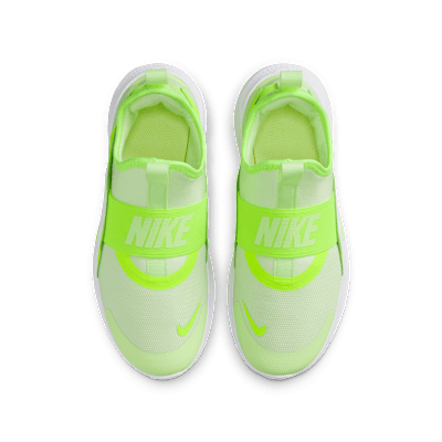 Shop 나이키 플렉스 러너 4 베어리 볼트/화이트/볼트 IF2893-700