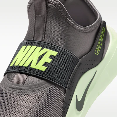 나이키 플렉스 러너 4 펜슬 포인트/블랙/볼트 아이스/앤트러사이트 IF2893-007 Sizing 나이키 플렉스 러너 4 펜슬 포인트/블랙/볼트 아이스/앤트러사이트 IF2893-007