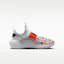 Lookbook (JR) Nike Flex Runner 4 Blanco/Naranja Seguridad/Gris Bust/Negro IO9506-100
