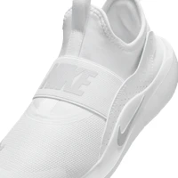 Sizing Nike Flex Runner 4 白色/白色/鉑金色 IF2893-102