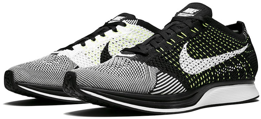 Nike Flyknit Racer 'Negro Blanco Voltio' 526628-011 Order Nike Flyknit Racer 'Negro Blanco Voltio' 526628-011