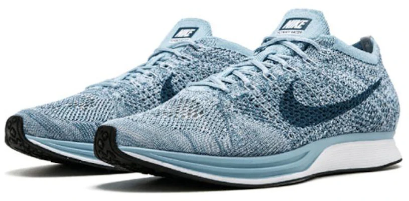 나이키 플라이니트 레이서 '블루베리' 526628-102 Lookbook 나이키 플라이니트 레이서 '블루베리' 526628-102