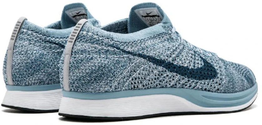 나이키 플라이니트 레이서 '블루베리' 526628-102 Shop 나이키 플라이니트 레이서 '블루베리' 526628-102