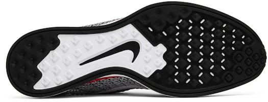 Shop Nike Flyknit Racer 禁止停車
