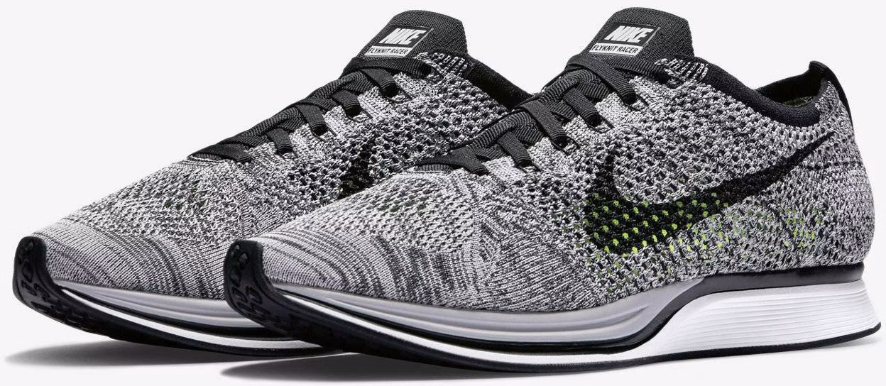 Sepatu nike flyknit racer oreo best sale