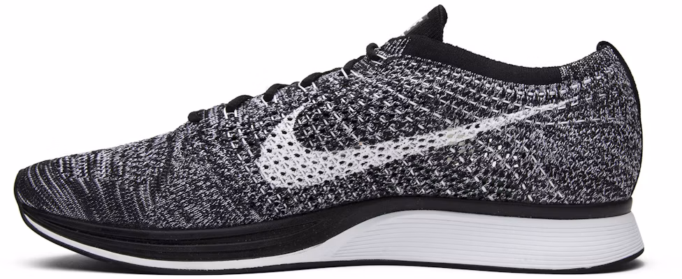 耐吉 Flyknit Racer 'Oreo 2.0' 526628-012 Shop 耐吉 Flyknit Racer 'Oreo 2.0' 526628-012