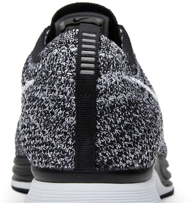 Nike Flyknit Racer 'Oreo 2.0' 526628-012 Sizing Nike Flyknit Racer 'Oreo 2.0' 526628-012