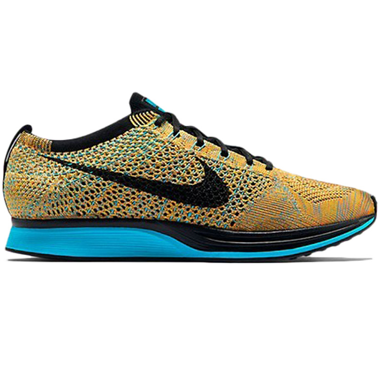 Lookbook Nike Flyknit Racer "Sherbet" Scarpe da Corsa 526628-800