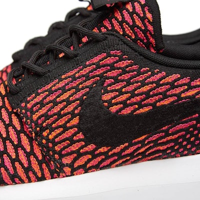 耐吉 Roshe Run Flyknit 火莓 Shop 耐吉 Roshe Run Flyknit 火莓