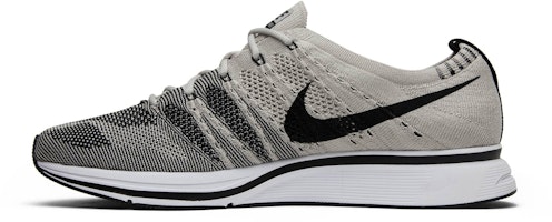 나이키 플라이니트 트레이너 2017 '페일 그레이' AH8396-001 Lookbook 나이키 플라이니트 트레이너 2017 '페일 그레이' AH8396-001