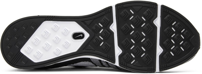 耐吉Flyknit Trainer 2018 ‘Oreo’ AH8396-005 Shop 耐吉Flyknit Trainer 2018 ‘Oreo’ AH8396-005