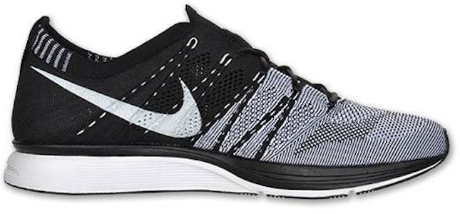 Nike Flyknit Trainer+ 『黑白』532984-010 Shop Nike Flyknit Trainer+ 『黑白』532984-010