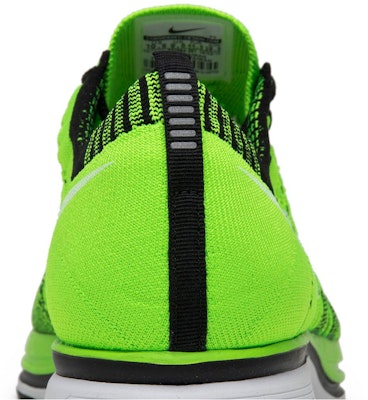 Nike Flyknit Trainer+ 'Electric Green' 532984-301 Sizing Nike Flyknit Trainer+ 'Electric Green' 532984-301
