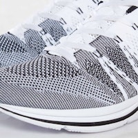 Nike Flyknit Trainer 'Putih Hitam' 532984-100 Shop Nike Flyknit Trainer 'Putih Hitam' 532984-100