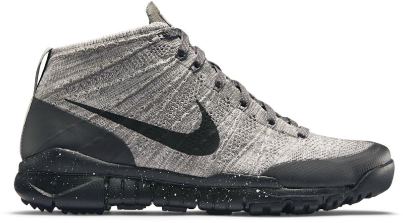 Nike Flyknit Trainer Chukka FSB 'Light Charcoal' 625009-001