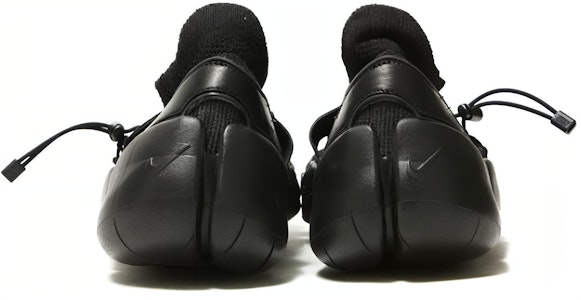 Nike Footscape Flyknit DM 'Hitam Pekat' AO2611-003 Shop Nike Footscape Flyknit DM 'Hitam Pekat' AO2611-003