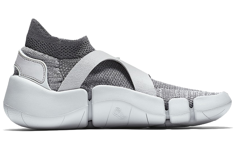Order Nike Footscape Flyknit DM ''Gris Loup Platine Pur'' AO2611-006