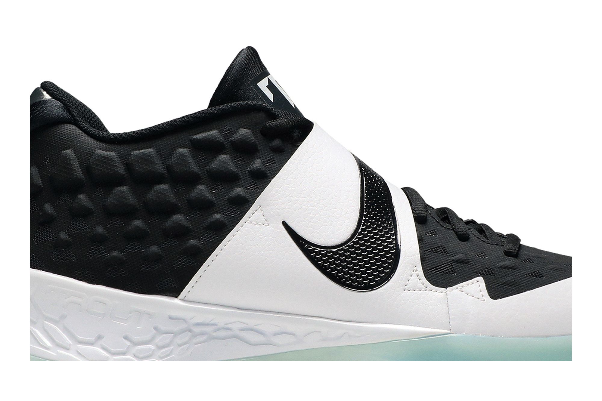 Order Nike Force Zoom Trout 6 Turf ''Nero'' AT3463-001