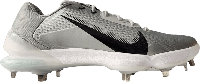 nike-force-zoom-trout-7-pro-smoke-grey