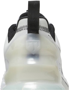 Nike Force Zoom Trout LTD TF 'Putih Hitam' CZ5916-102 Sizing Nike Force Zoom Trout LTD TF 'Putih Hitam' CZ5916-102