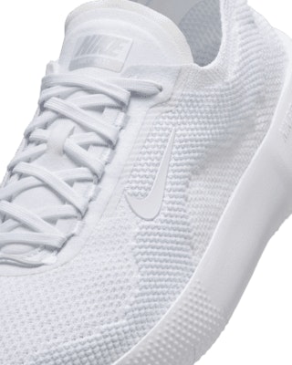 Nike Free 2025 Sepatu Lari HF1078-100 Sizing Nike Free 2025 Sepatu Lari HF1078-100