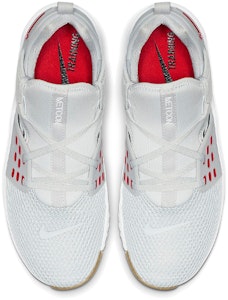 ナイキ フリー メトコン 2 "プラチナムガム" AQ8306-061 Shop ナイキ フリー メトコン 2 "プラチナムガム" AQ8306-061