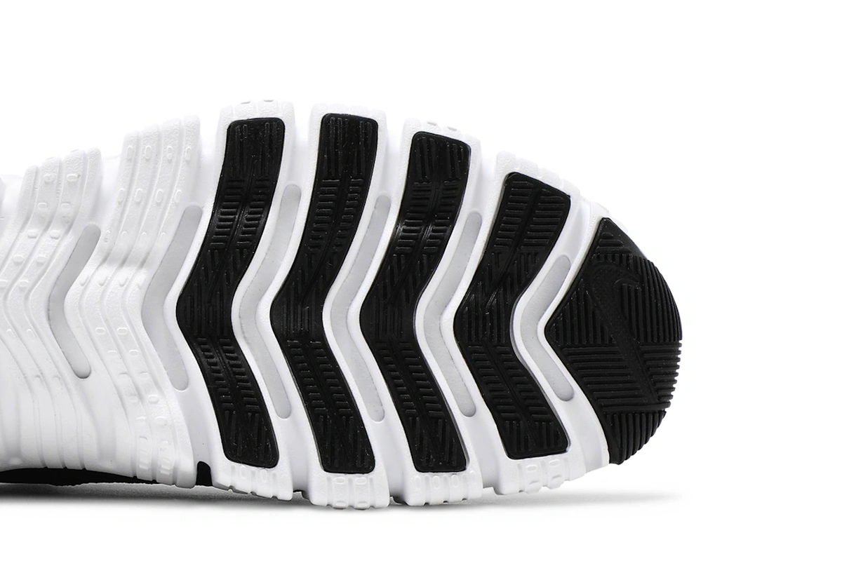 Nike Free Metcon 4 'Black White'