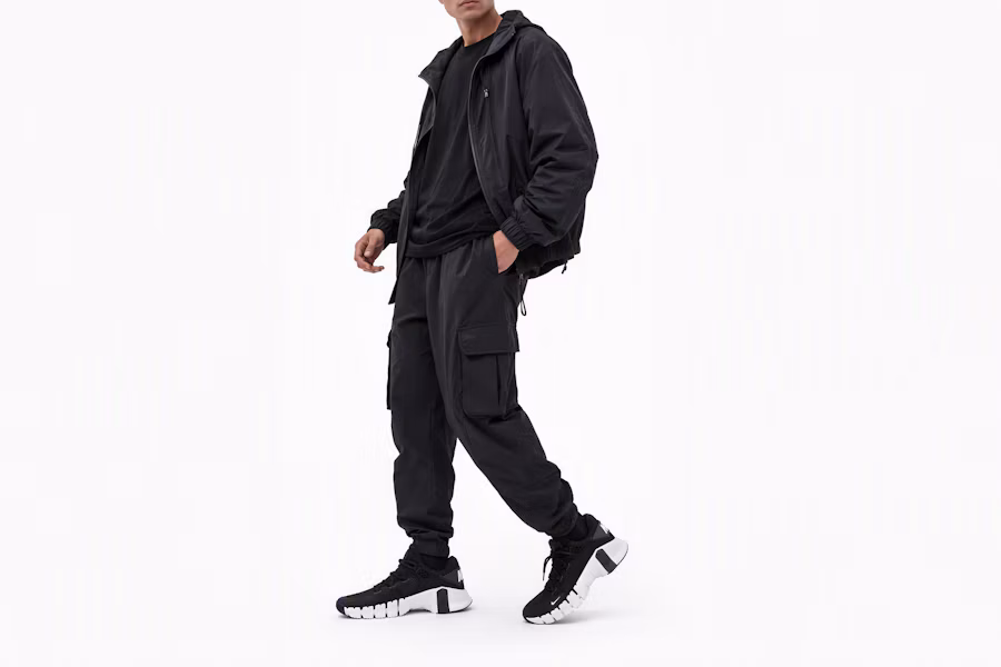 耐吉自由 Metcon 4 '黑白' CT3886-010 Order 耐吉自由 Metcon 4 '黑白' CT3886-010