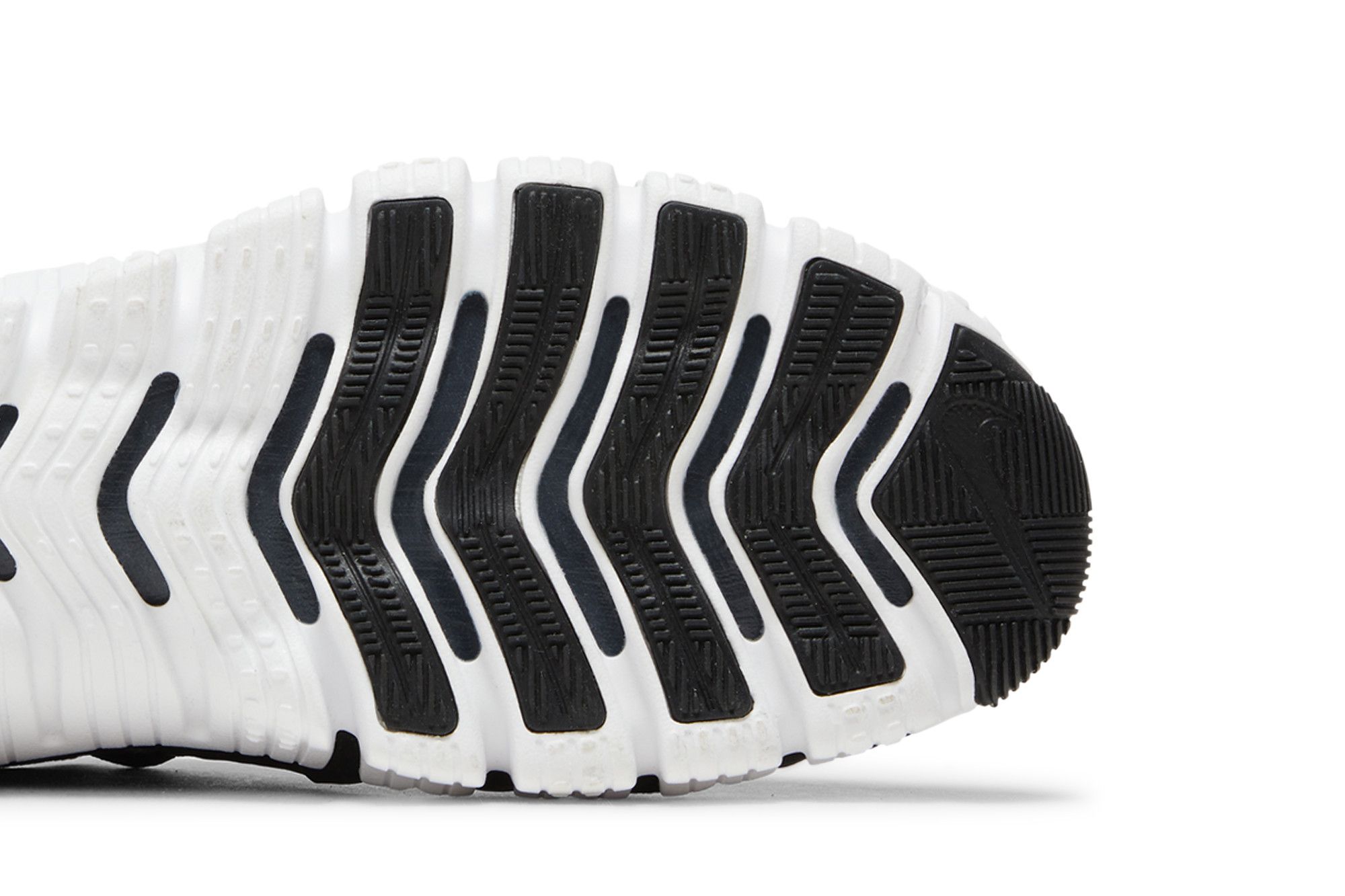 Details for Nike Free Metcon 5 'Hitam Putih' DV3949-001