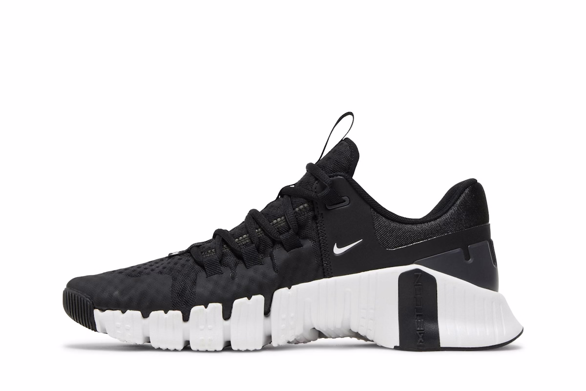 Nike Free Metcon 5 'Black White'