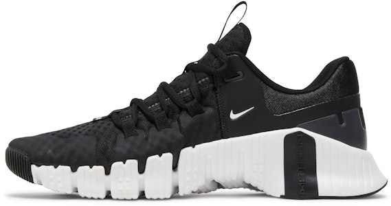 ナイキ フリー メトコン 5 "ブラック/ホワイト" DV3949-001 Lookbook ナイキ フリー メトコン 5 "ブラック/ホワイト" DV3949-001