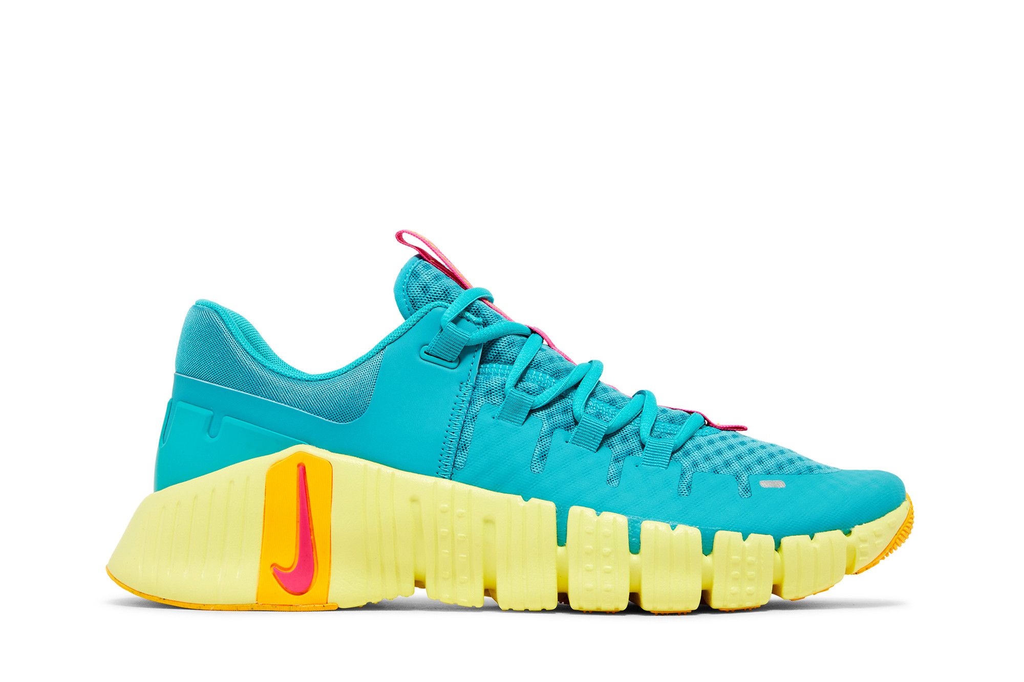 Nike Free Metcon 5 'Dusty Cactus Fierce Pink' DV3949-302