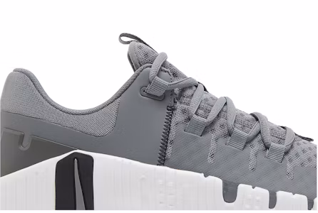 Lookbook Nike Free Metcon 5 'Smoke Grey' DV3949-003