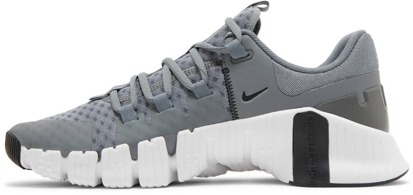 Nike Free Metcon 5 'Smoke Grey' DV3949-003 Lookbook Nike Free Metcon 5 'Smoke Grey' DV3949-003