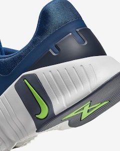 ナイキ フリー メトコン 5 DV3949-401 1