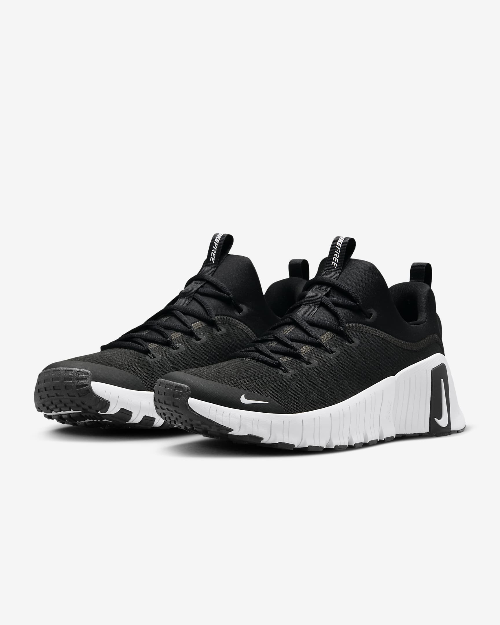 Sizing Nike Free Metcon 6 'Hitam Putih' FJ7127-001