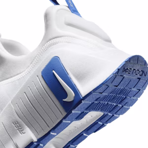 ナイキ フリー メトコン 6【直販限定版】 FJ7127-102 2