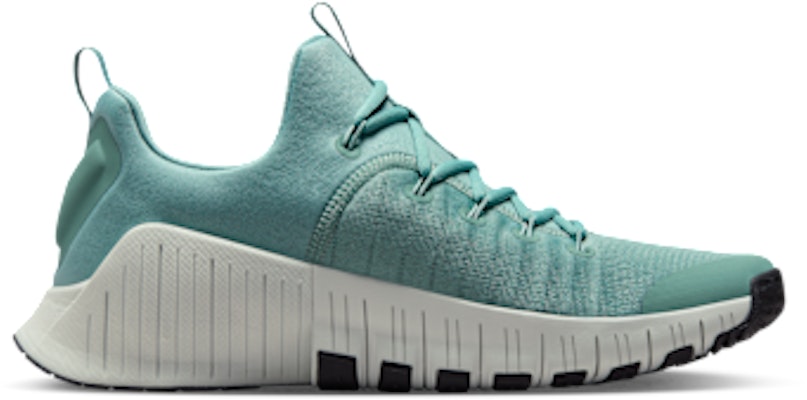 耐克Free Metcon 6 佳能绿/浅银色/黑色 FJ7127-007 Lookbook 耐克Free Metcon 6 佳能绿/浅银色/黑色 FJ7127-007