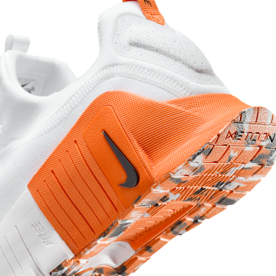 Cheap ナイキ フリー メトコン 6 ホワイト/セーフティオレンジ/ブラック FJ7127-106