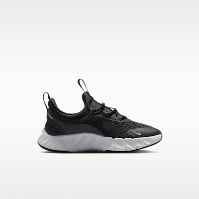 Lookbook Nike Free Ride 黑/炭灰/白 IQ5811-001